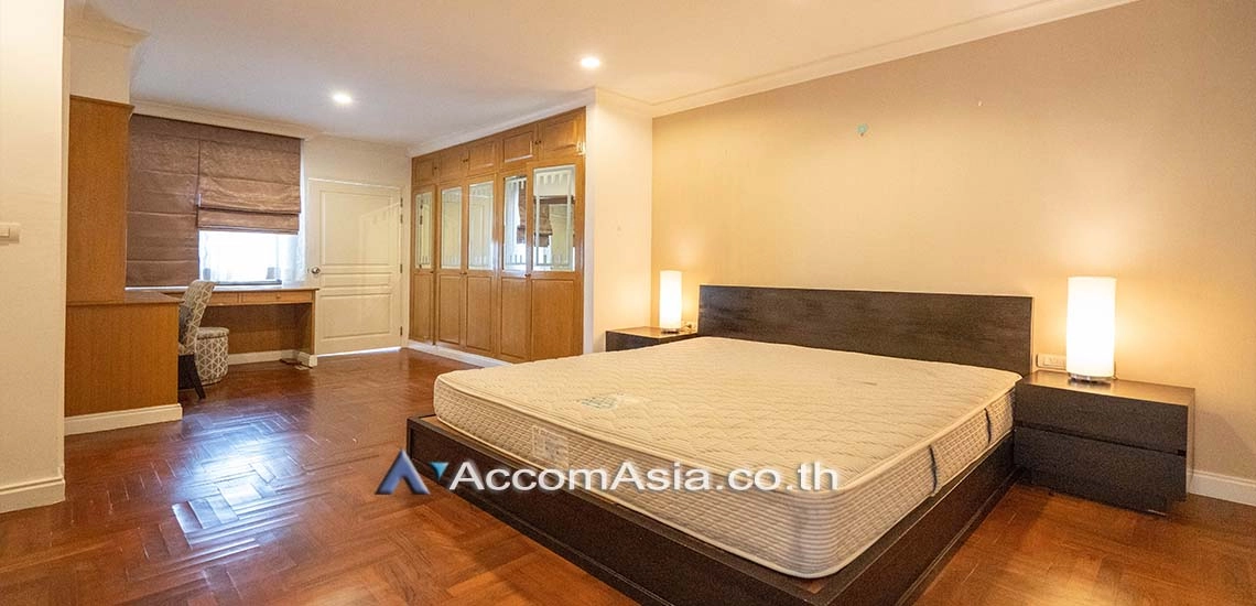 6  3 br Apartment For Rent in Sukhumvit ,Bangkok BTS Phrom Phong at Exclusive private atmosphere AA14487