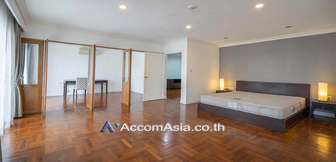 8  3 br Apartment For Rent in Sukhumvit ,Bangkok BTS Phrom Phong at 10 Mins from BTS with Shuttle Bus Service AA14487