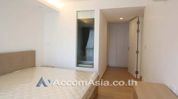 8  2 br Apartment For Rent in Sukhumvit ,Bangkok BTS Phrom Phong at A Cozy Low-Rise Residence 6 Mins Walk From BTS AA14511