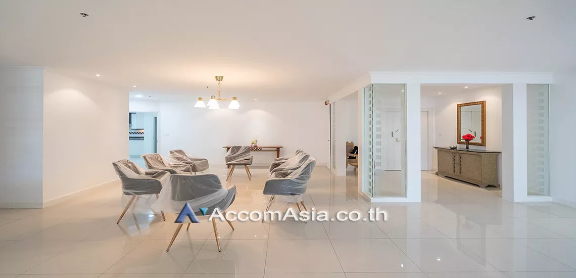 5  3 br Condominium For Rent in Sukhumvit ,Bangkok BTS Nana at Kallista Mansion AA14512
