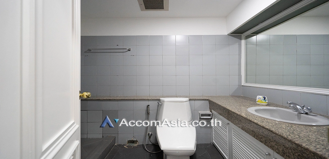 13  3 br Condominium For Rent in Sukhumvit ,Bangkok BTS Nana at Kallista Mansion AA14512