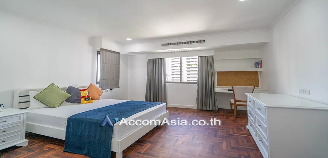 9  3 br Condominium For Rent in Sukhumvit ,Bangkok BTS Nana at Kallista Mansion AA14512