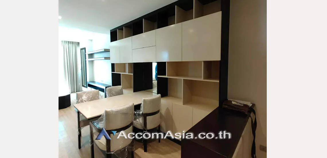  2 Bedrooms  Condominium For Rent in Sukhumvit, Bangkok  near BTS Phra khanong (AA14525)