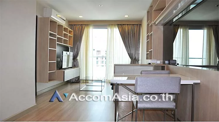  2  1 br Condominium For Rent in Sukhumvit ,Bangkok BTS Phra khanong at Sky Walk AA14527