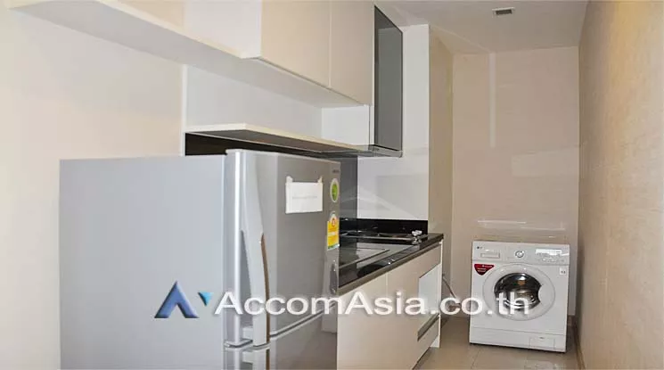 unit 1 Bedroom  Condominium For Rent in Sukhumvit, Bangkok  near BTS Phra khanong (AA14527)