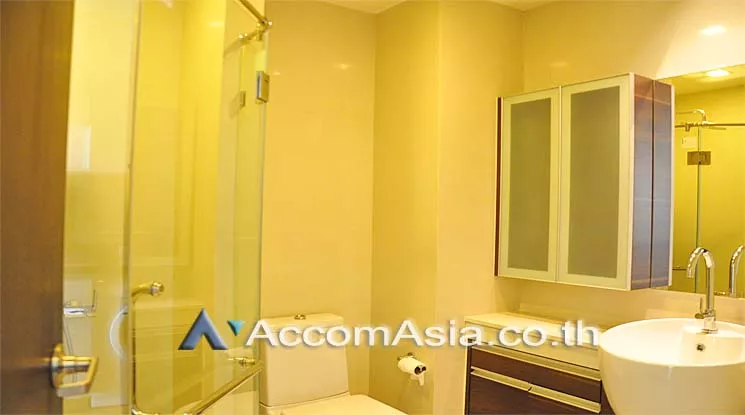 5  1 br Condominium For Rent in Sukhumvit ,Bangkok BTS Phra khanong at Sky Walk Condominium AA14530