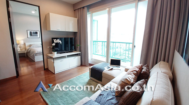 unit 2 Bedrooms  Condominium For Rent & Sale in Ploenchit, Bangkok  near BTS Chitlom (AA14537)