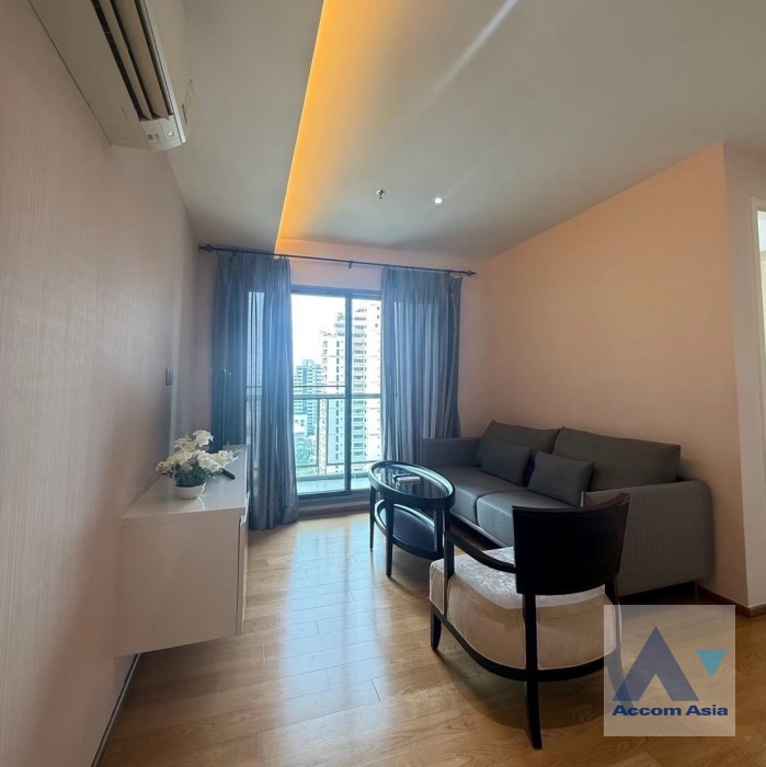 unit 2 Bedrooms  Condominium For Rent & Sale in Sukhumvit, Bangkok  near BTS Thong Lo (AA14557)