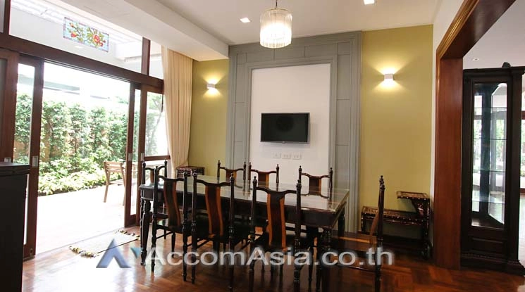 7  4 br House For Rent in Sukhumvit ,Bangkok BTS Ekkamai AA14571