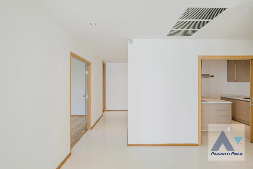 6  3 br Condominium For Rent in Sathorn ,Bangkok BTS Chong Nonsi - BRT Sathorn at The Empire Place AA14574