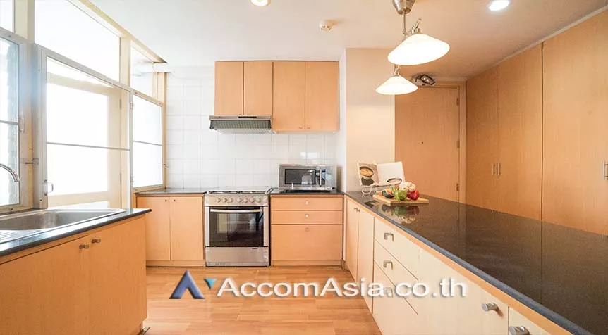 unitPet friendly |  2 Bedrooms  Apartment For Rent in Sukhumvit, Bangkok  near BTS Phrom Phong (AA14632)