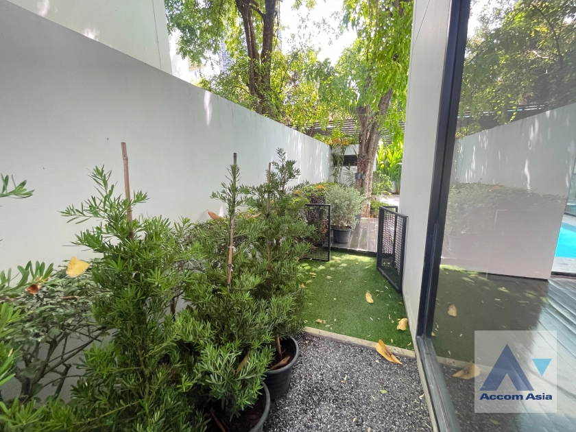 26  4 br House for rent and sale in Sukhumvit ,Bangkok BTS Thong Lo AA14650