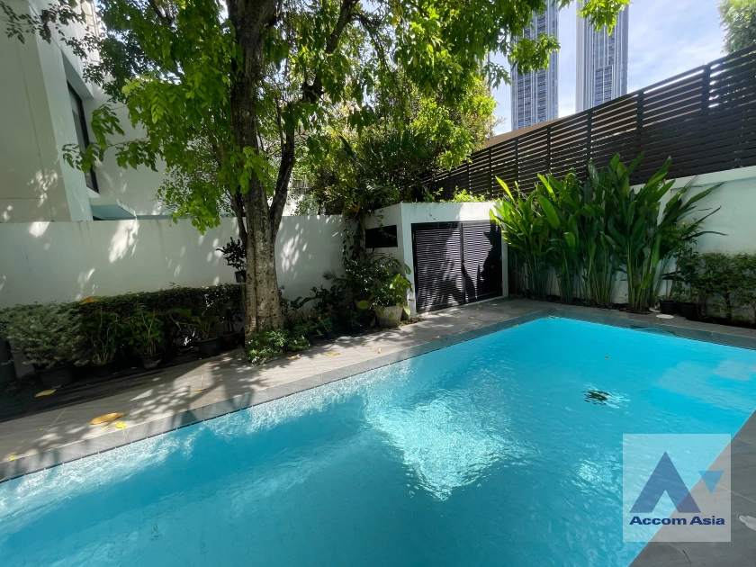 6  4 br House for rent and sale in Sukhumvit ,Bangkok BTS Thong Lo AA14650