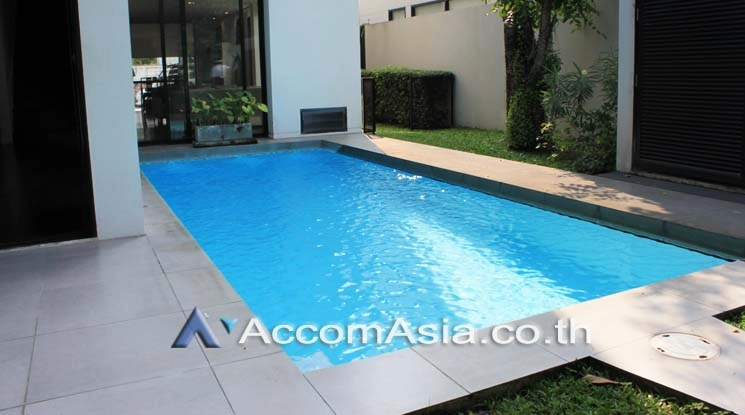 13  4 br House For Rent in Sukhumvit ,Bangkok BTS Thong Lo AA14651