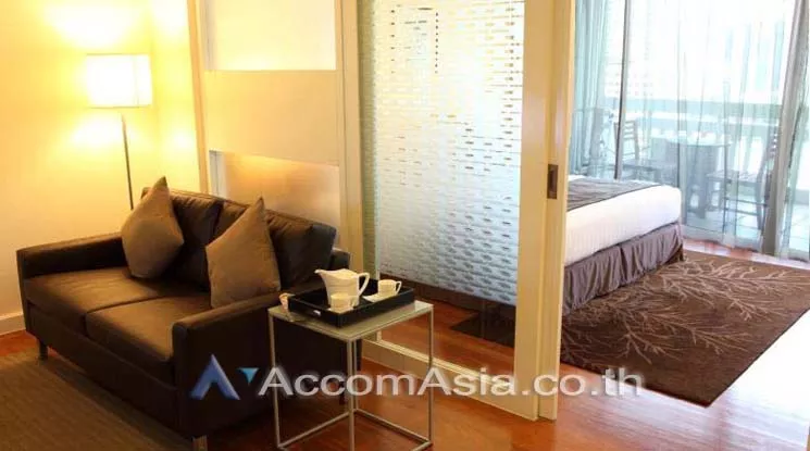 unit 1 Bedroom  Apartment For Rent in Sukhumvit, Bangkok  near BTS Nana (AA14722)