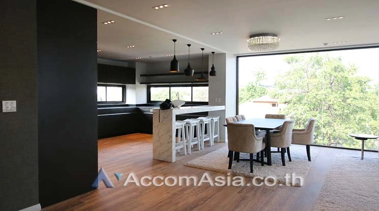 unitDuplex Condo, Penthouse | Penthouse Condominium 1