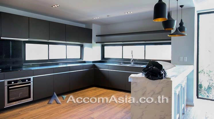 6  2 br Condominium For Rent in Sukhumvit ,Bangkok BTS Ekkamai - BTS Phra khanong at Penthouse Condominium 1 AA14773