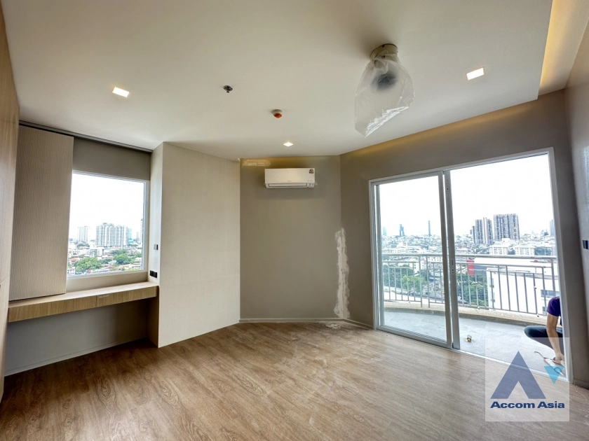 unitPet friendly |  4 Bedrooms  Apartment For Rent in Sathorn, Bangkok  near BRT Technic Krungthep (AA14784)