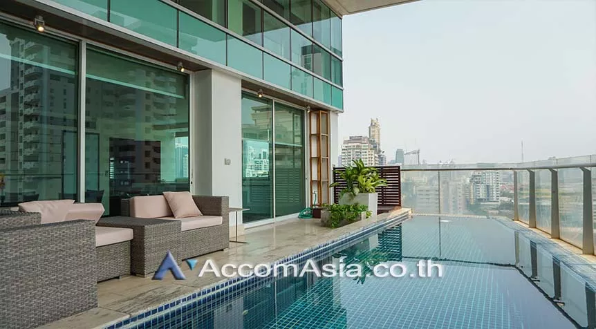 Huge Terrace, Private Swimming Pool, Duplex Condo, Pet friendly |  3 Bedrooms  Condominium For Rent in Sukhumvit, Bangkok  near BTS Phrom Phong (AA14793)