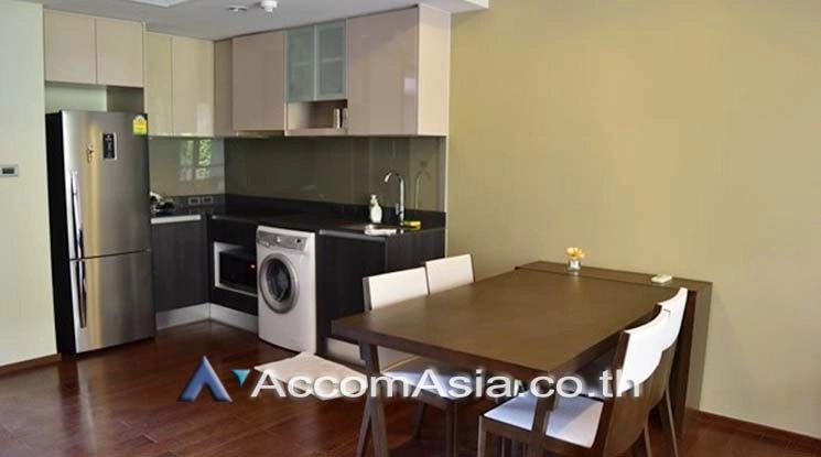 unit 2 Bedrooms  Condominium For Rent in Sathorn, Bangkok  near BTS Chong Nonsi (AA14852)