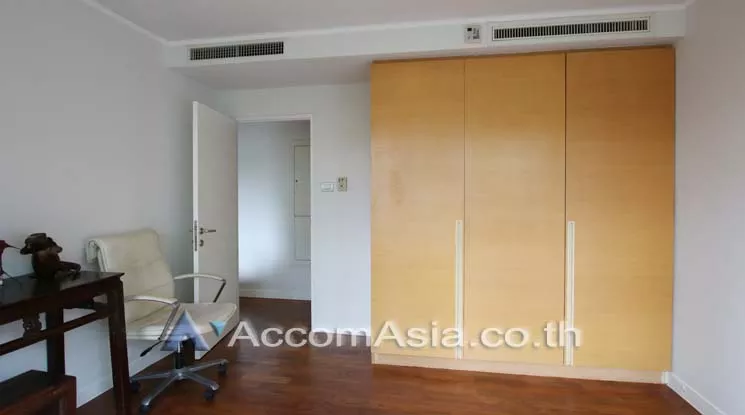 6  2 br Condominium For Rent in Ploenchit ,Bangkok BTS Ploenchit at Baan Siri Ruedee AA14880