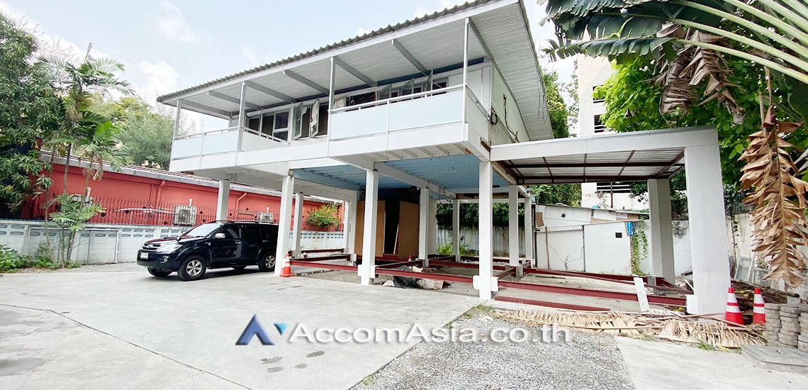 unitHome Office |  House For Rent in Sukhumvit, Bangkok  near BTS Thong Lo (AA14883)