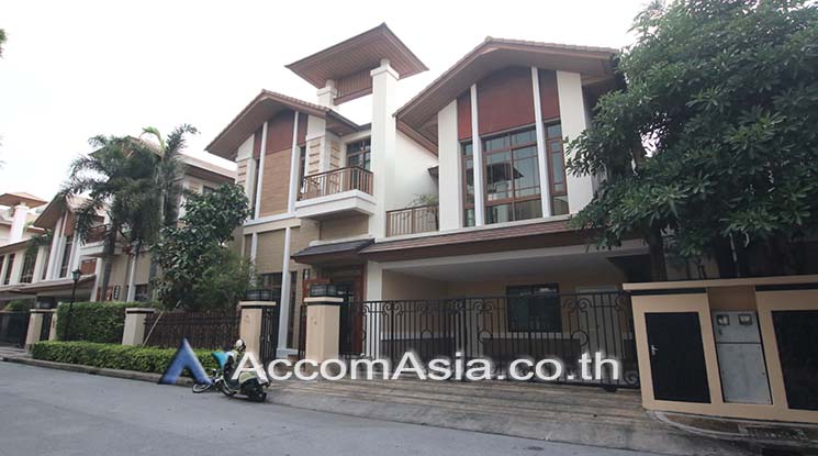  4 br House For Rent in sukhumvit ,Bangkok BTS Phra khanong at Baan Sansiri Sukhumvit 67 AA14889