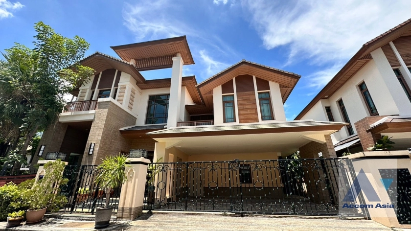  1  4 br House for rent and sale in Sukhumvit ,Bangkok BTS Phra khanong at Baan Sansiri Sukhumvit 67 AA14896