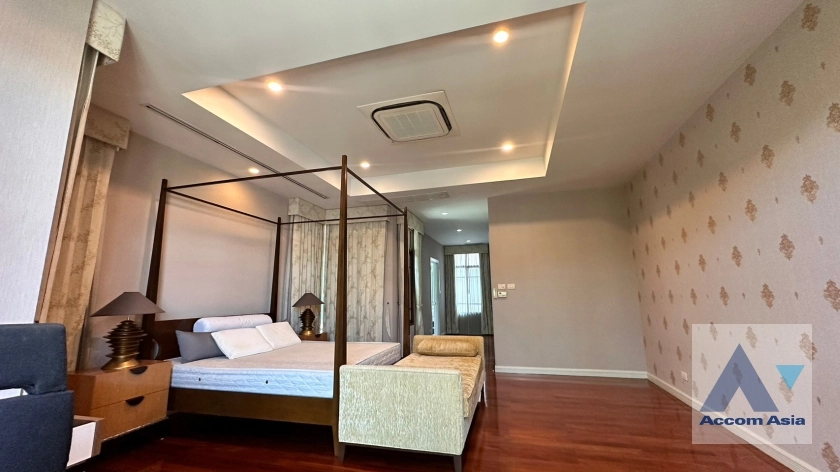 15  4 br House for rent and sale in Sukhumvit ,Bangkok BTS Phra khanong at Baan Sansiri Sukhumvit 67 AA14896