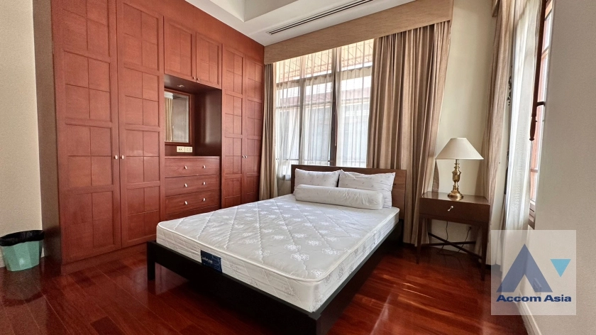 23  4 br House for rent and sale in Sukhumvit ,Bangkok BTS Phra khanong at Baan Sansiri Sukhumvit 67 AA14896