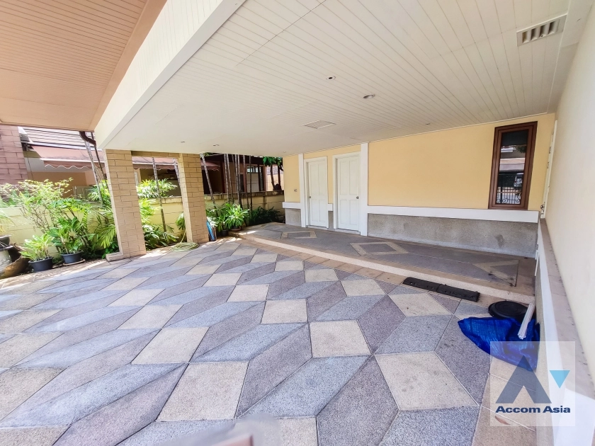  1  5 br House for rent and sale in Sukhumvit ,Bangkok BTS Phra khanong at Baan Sansiri Sukhumvit 67 AA14897