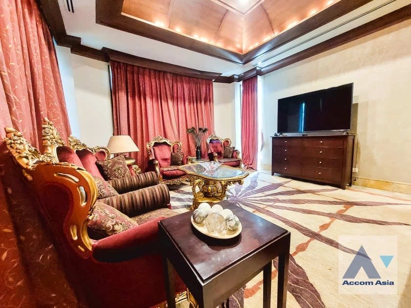 5  5 br House for rent and sale in Sukhumvit ,Bangkok BTS Phra khanong at Baan Sansiri Sukhumvit 67 AA14897