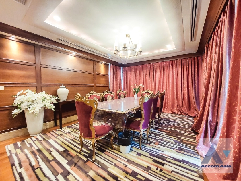 8  5 br House for rent and sale in Sukhumvit ,Bangkok BTS Phra khanong at Baan Sansiri Sukhumvit 67 AA14897