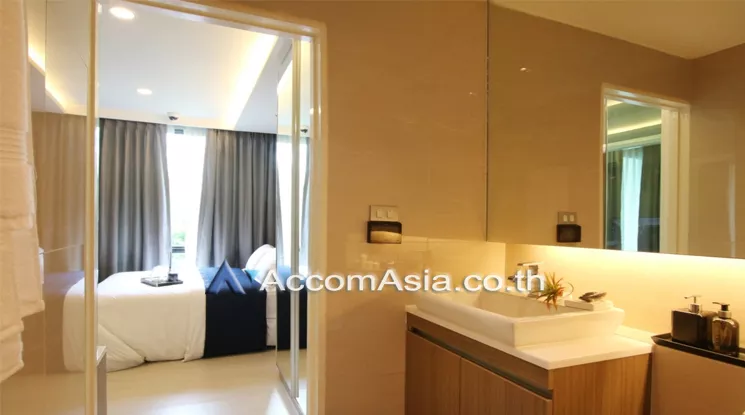 unit 1 Bedroom  Condominium For Sale in Sukhumvit, Bangkok  near BTS Thong Lo (AA14900)