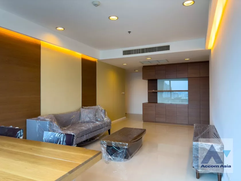  2  2 br Condominium for rent and sale in Ploenchit ,Bangkok BTS Chitlom at Royal Maneeya Executive Residence AA14904
