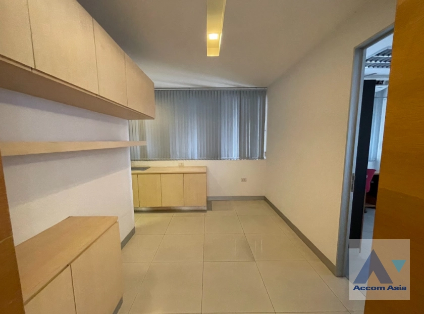 5  Condominium For Rent in Sukhumvit ,Bangkok MRT Queen Sirikit National Convention Center at Monterey Place AA14917