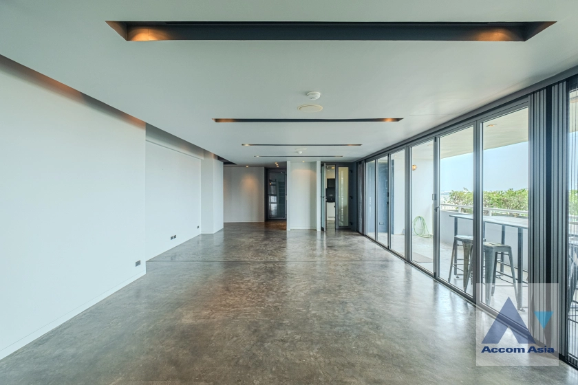 5  4 br Condominium For Rent in Sukhumvit ,Bangkok BTS Ekkamai at La Cascade AA14937