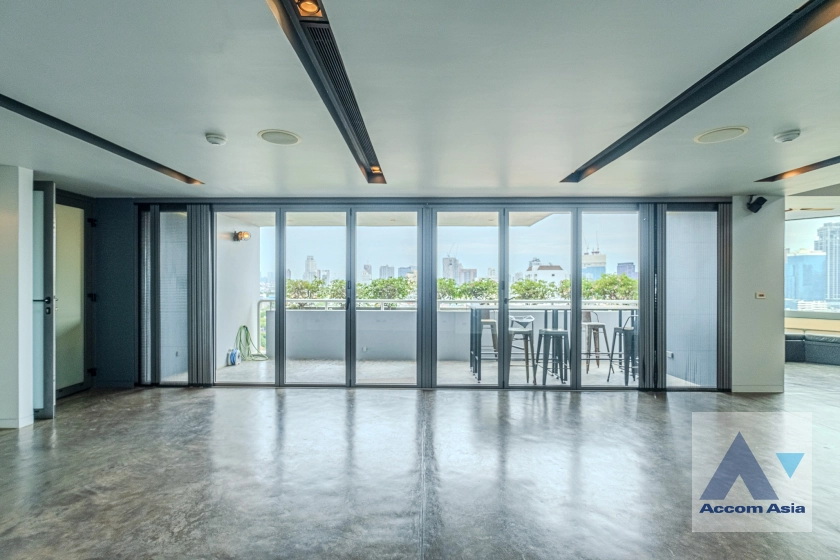 6  4 br Condominium For Rent in Sukhumvit ,Bangkok BTS Ekkamai at La Cascade AA14937