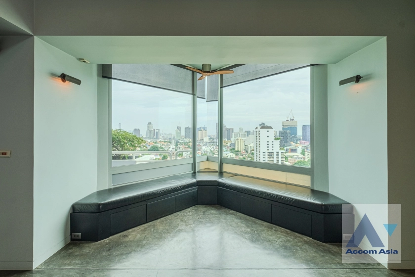 10  4 br Condominium For Rent in Sukhumvit ,Bangkok BTS Ekkamai at La Cascade AA14937