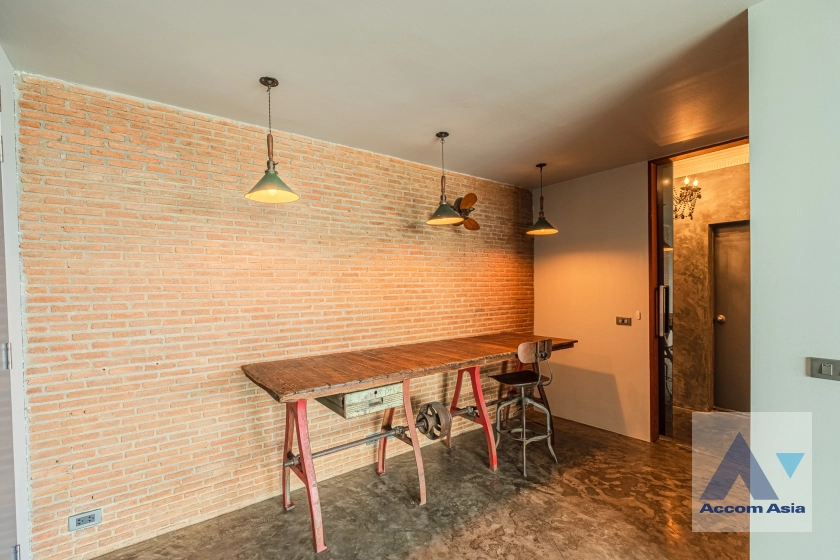 16  4 br Condominium For Rent in Sukhumvit ,Bangkok BTS Ekkamai at La Cascade AA14937