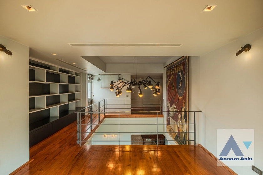 15  4 br Condominium For Rent in Sukhumvit ,Bangkok BTS Ekkamai at La Cascade AA14937