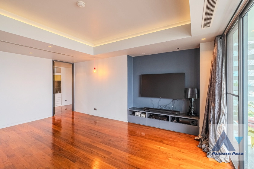 24  4 br Condominium For Rent in Sukhumvit ,Bangkok BTS Ekkamai at La Cascade AA14937