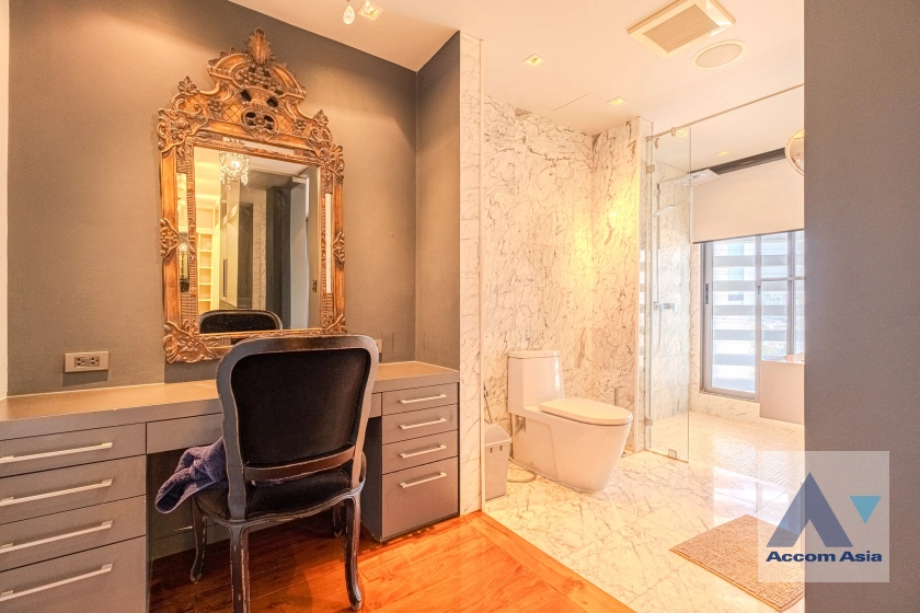 29  4 br Condominium For Rent in Sukhumvit ,Bangkok BTS Ekkamai at La Cascade AA14937