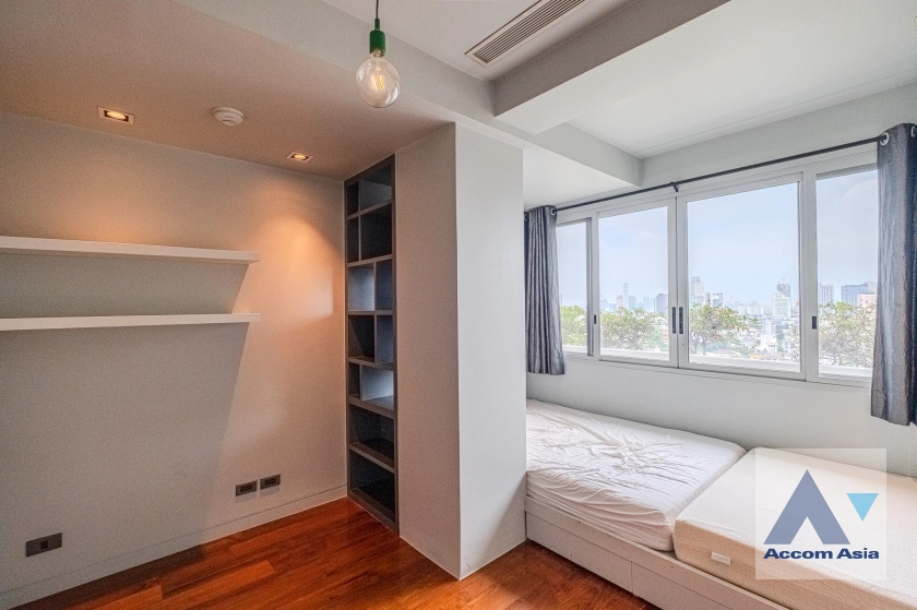 38  4 br Condominium For Rent in Sukhumvit ,Bangkok BTS Ekkamai at La Cascade AA14937