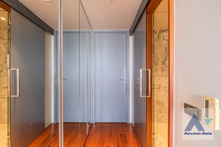 39  4 br Condominium For Rent in Sukhumvit ,Bangkok BTS Ekkamai at La Cascade AA14937