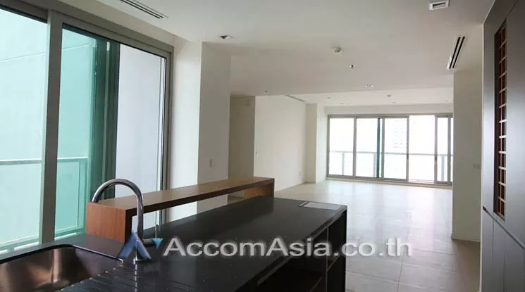 5  3 br Condominium For Sale in Charoennakorn ,Bangkok BTS Krung Thon Buri at The River  AA14942