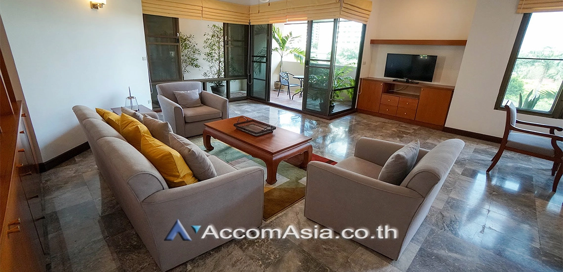 unit 3 Bedrooms  Apartment For Rent in Sukhumvit, Bangkok  near BTS Phrom Phong (AA14953)
