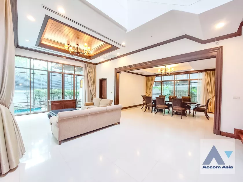 8  4 br House For Rent in Sathorn ,Bangkok BRT Thanon Chan - BTS Saint Louis at Exclusive Resort Style Home  AA14956