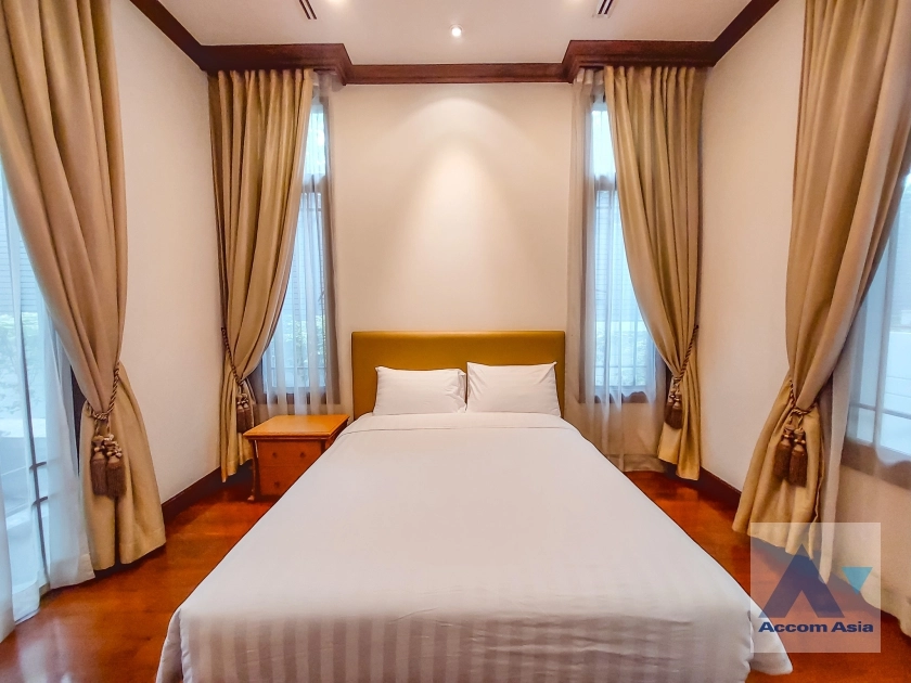 19  4 br House For Rent in Sathorn ,Bangkok BRT Thanon Chan - BTS Saint Louis at Exclusive Resort Style Home  AA14956