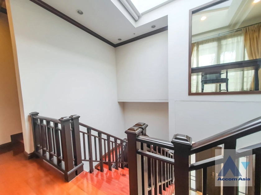 24  4 br House For Rent in Sathorn ,Bangkok BRT Thanon Chan - BTS Saint Louis at Exclusive Resort Style Home  AA14956